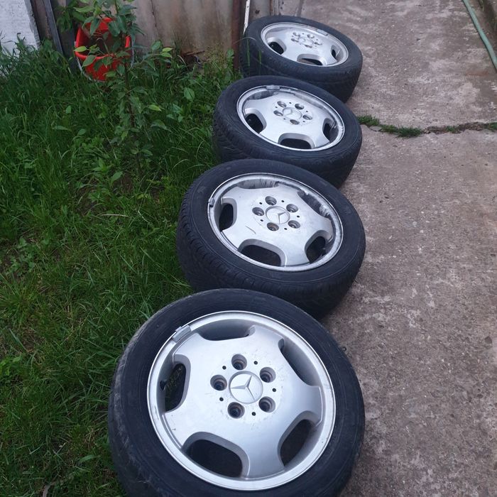 Genti mercedes plus cauciucuri 195 50 15 plus prezoane lungi.