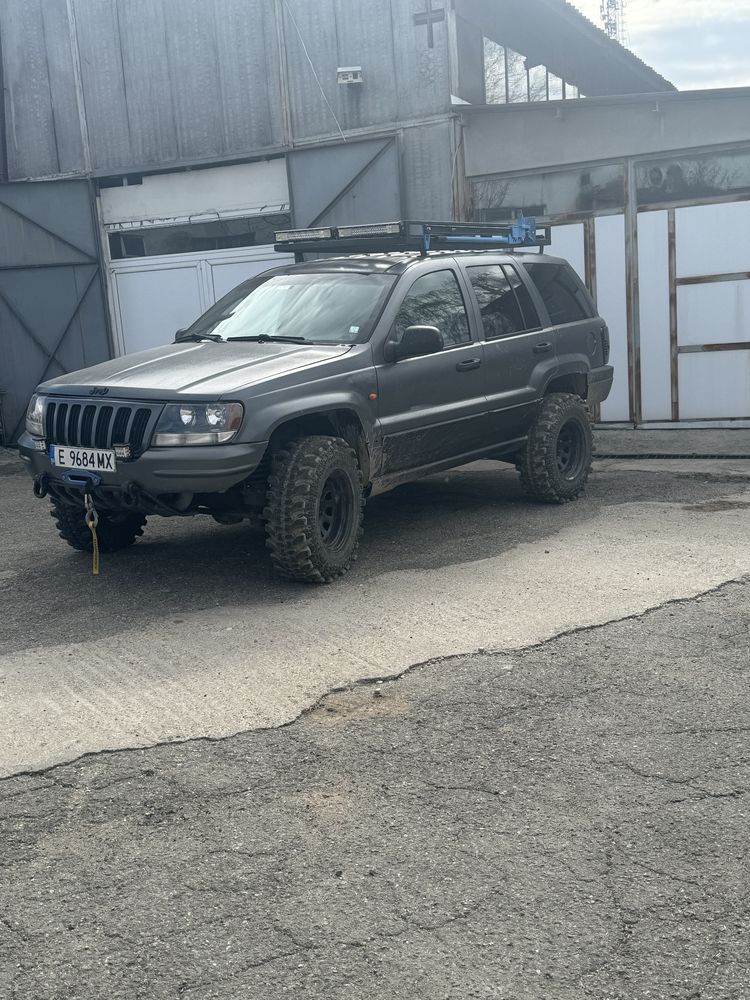 Jeep Grand Cherokee 2.7 боя раптор.