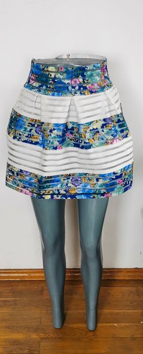 Разпродажба на всички поли, цени до 35лв.