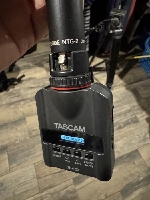 Tascam DR-10L cu lavaliera