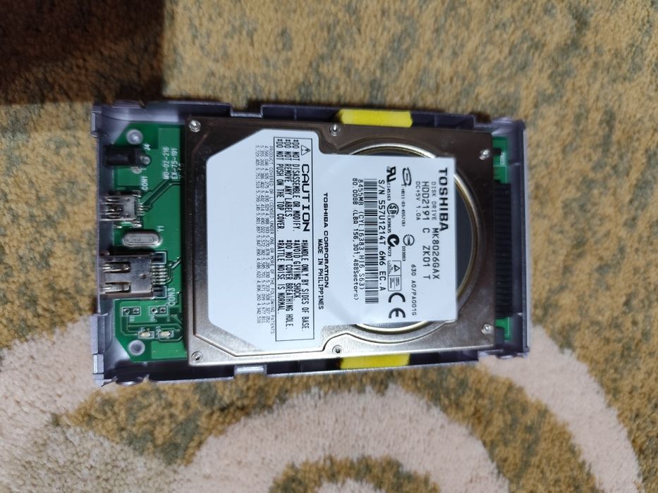 HDD extern enclosure IDE 80Gb Toshiba