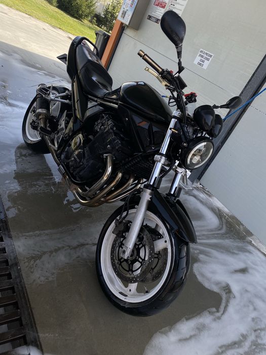 Suzuki Bandit 650 A2