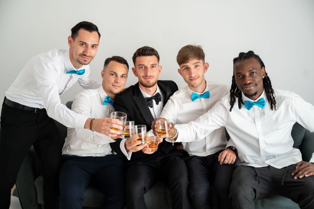 Pachete nuntă ! Foto, video, oglinda magică, dronă, decoratiuni!