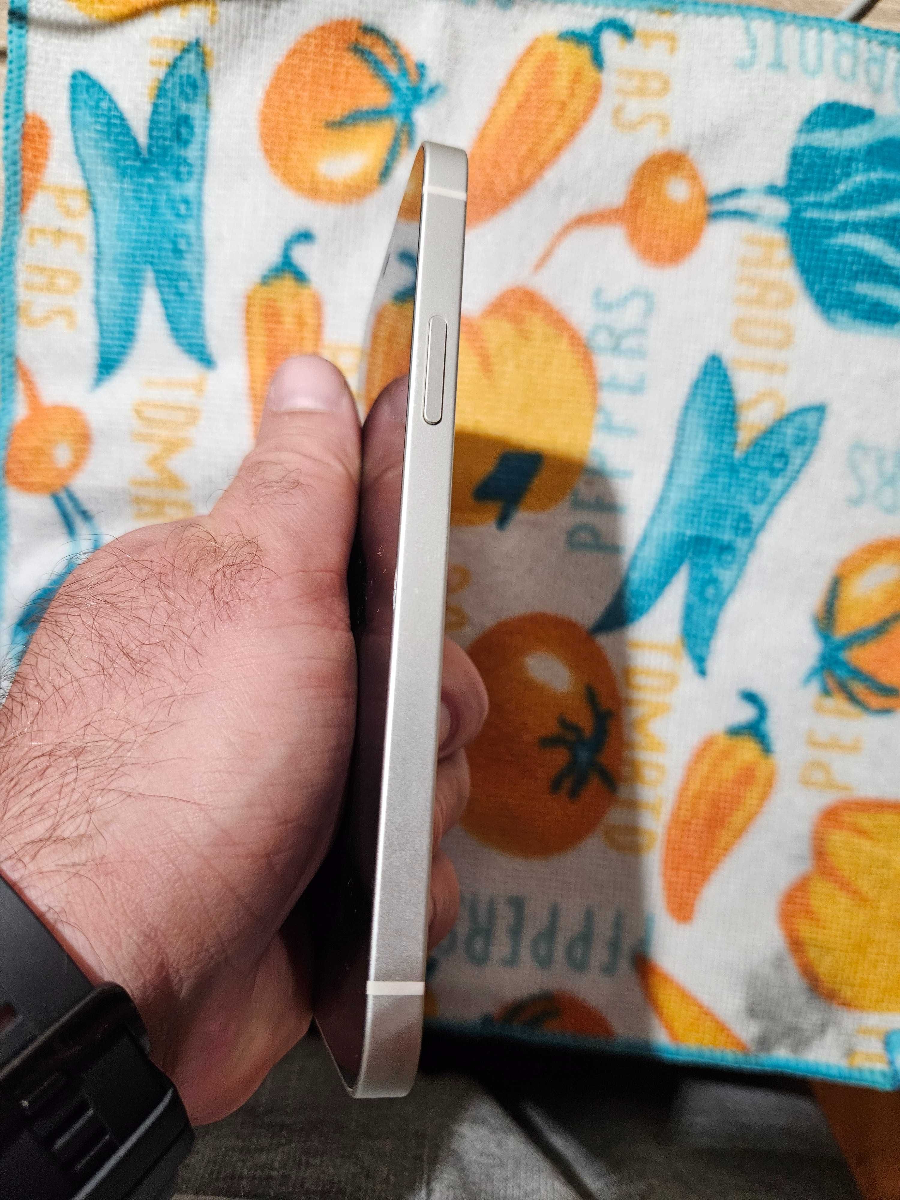 Iphone 12 128GB Бял Неразличим от Нов!
