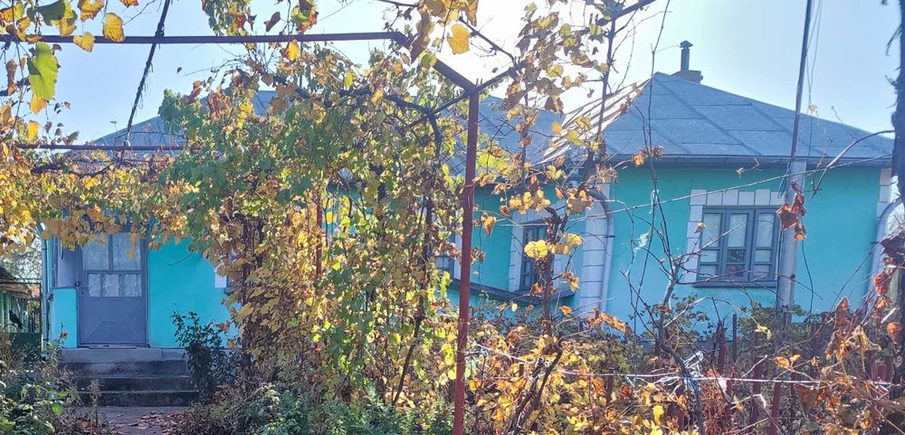 Casă de vânzare în comuna Perișor, județul Dolj