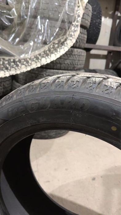 Продам шины Yokohama Ice Guard 245*55*R19
