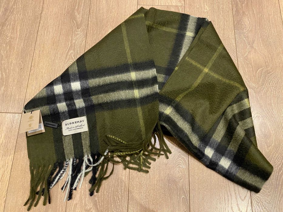 ОРИГИНАЛЕН BURBERRY Pine Green Check кашмирен шал