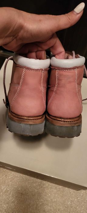 Bocanci Le Sharck, piele naturala 100% roz prafuit, 39