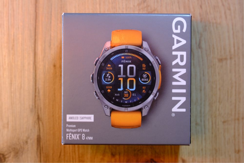 Garmin Fenix 8 AMOLED Sapphire Titan Orange 47mm