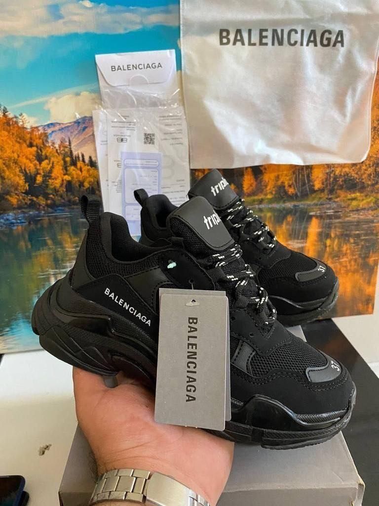 Adidași Balenciaga