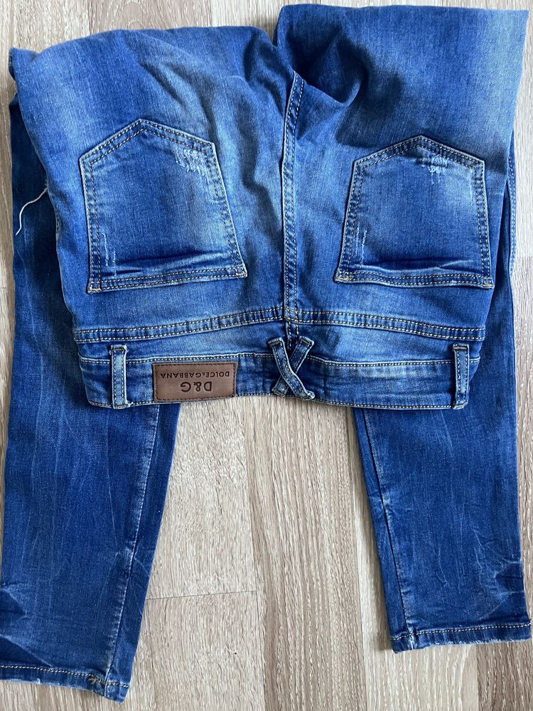Дънки Dolce & Gabanna и Tommy Hilfiger нови