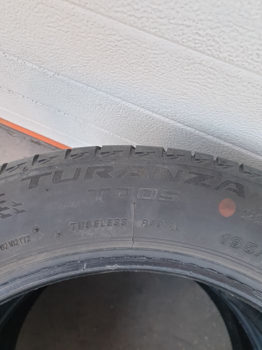 Летни гуми 2 броя BRIDGESTONE Turanza T005 195 55 R16 дот 4019