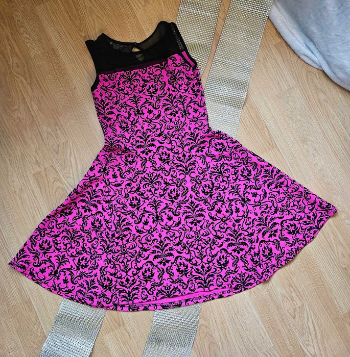 Rochie de vara culoare ciclam vasta 11-12 ani River Island