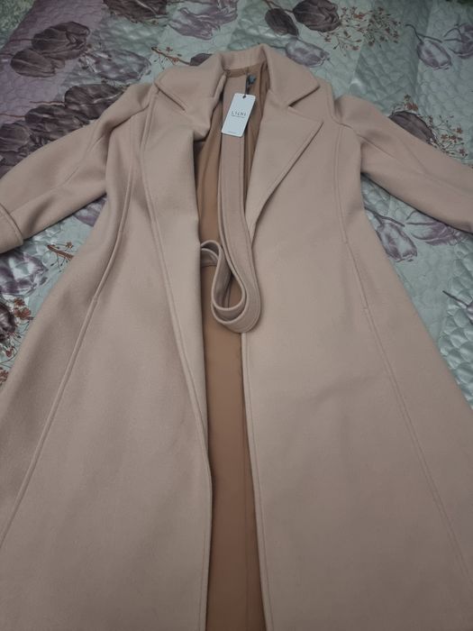 Пальто от Lichi Германия