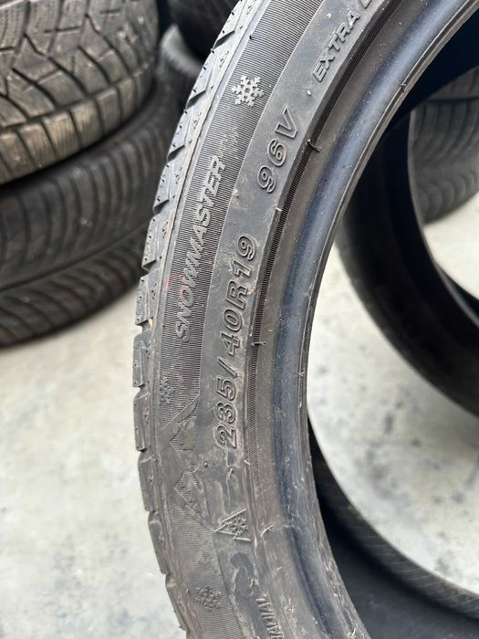 Continental 235/40R19 - Stare foarte buna, Garantie, Livrare Rapida!