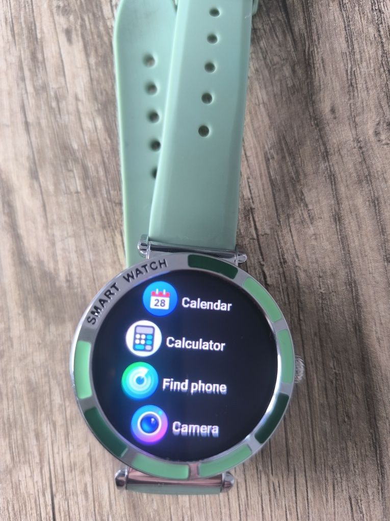 Smart watch / Смарт часовник