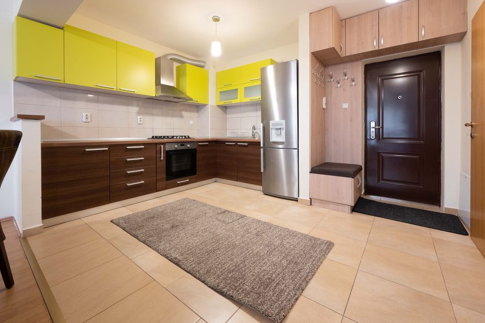 Apartament nou cu 2 camere și loc de parcare