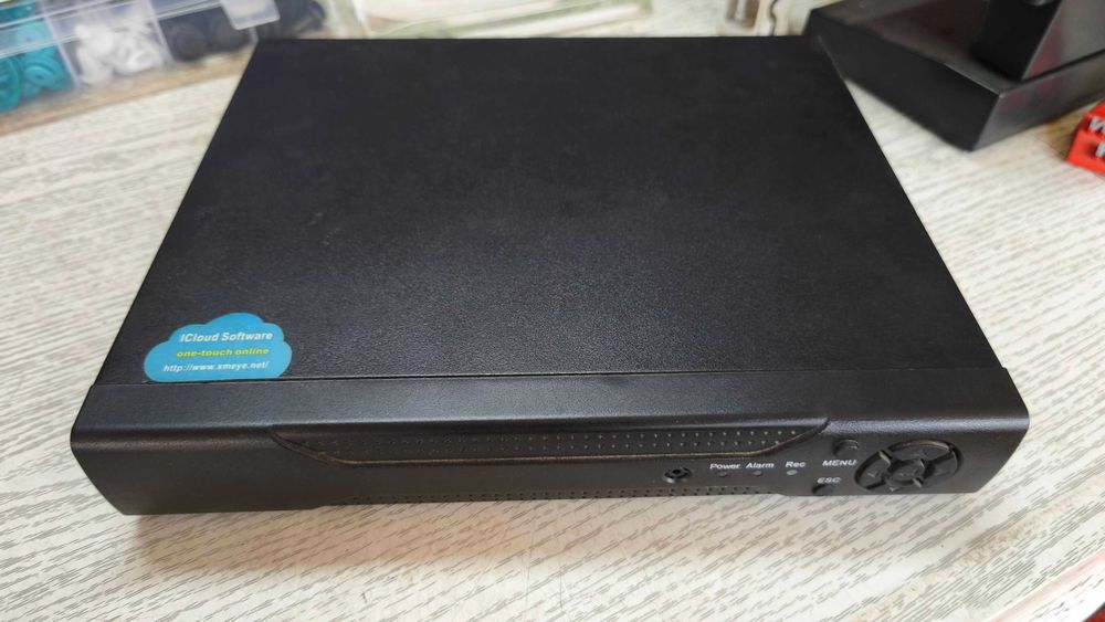 Хибриден DVR NVR E-CH7004