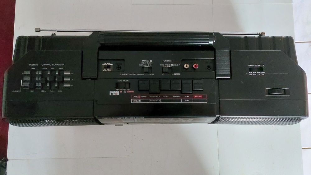 radiocasetofon sharp wq-t238