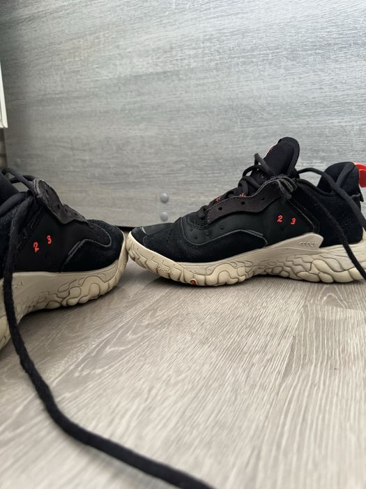 Adidasi Wmns jordan Delta 2