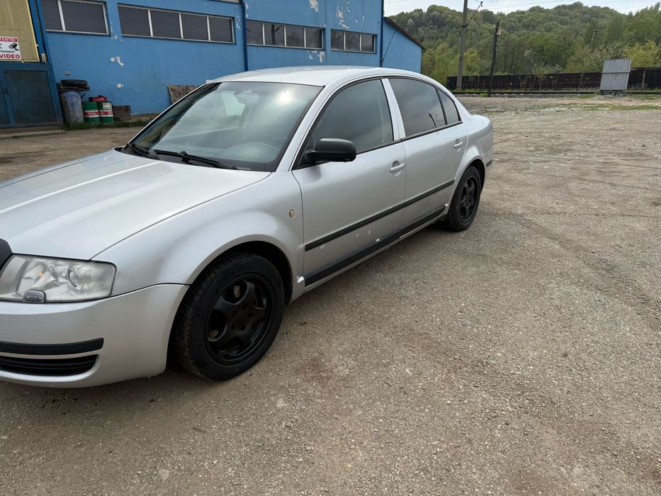 Skoda Superb AVF URGENT