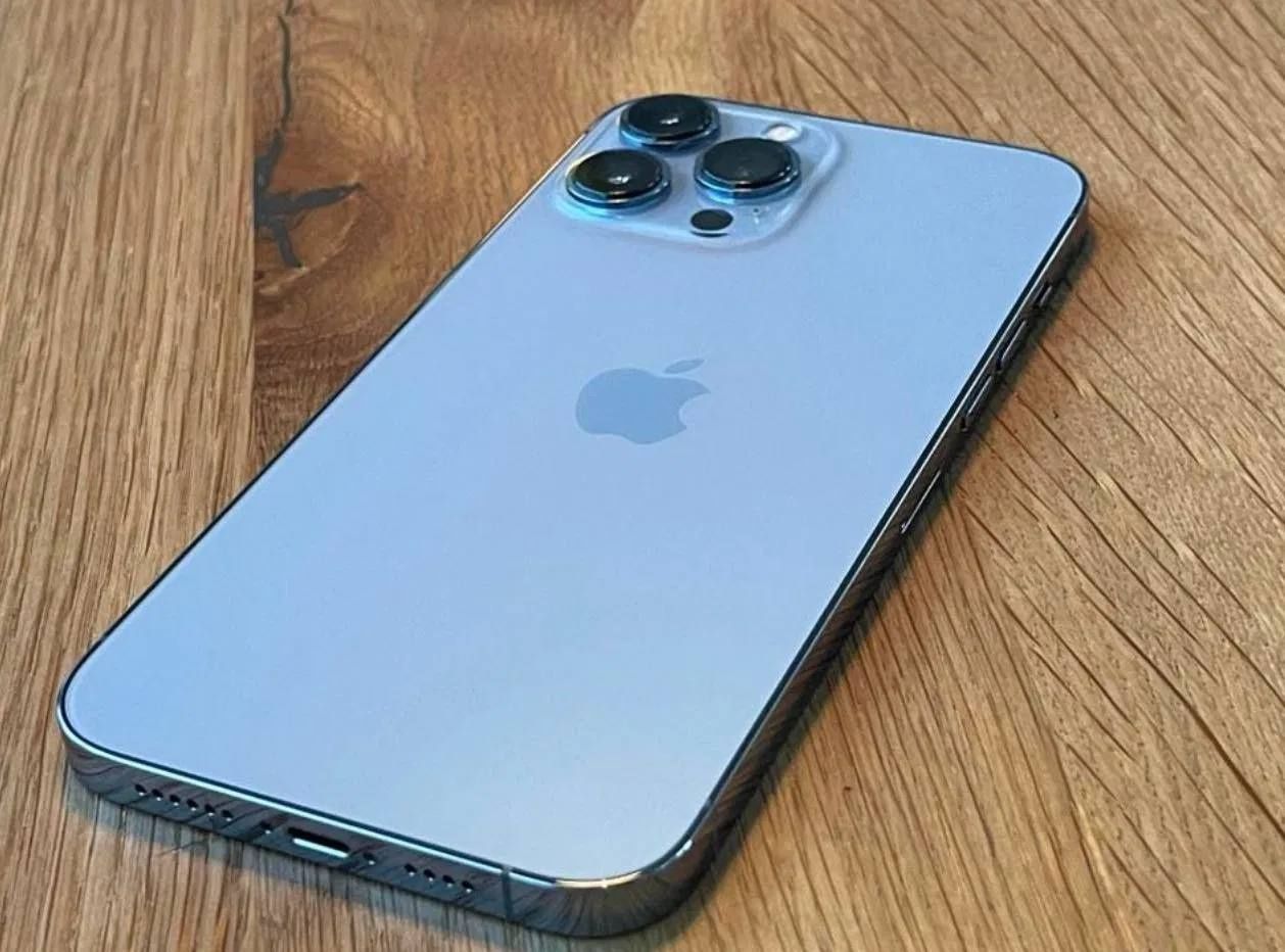 iPhone 13 pro max ideal
