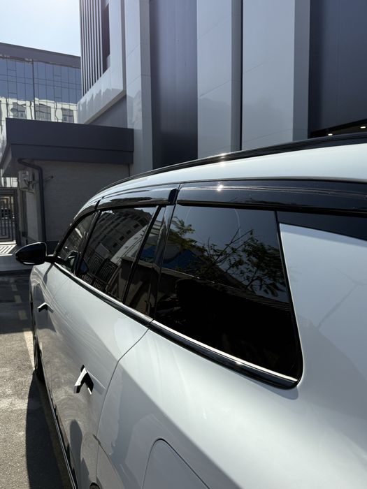 Dongfeng 008 VITROVIK