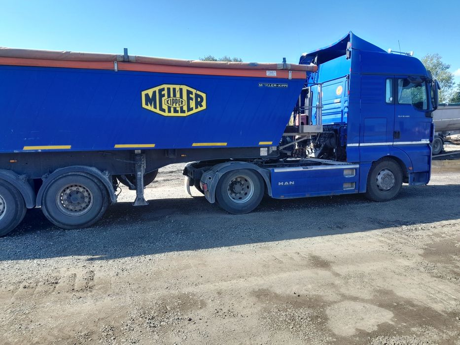 Vând ansamblu cap tractor MAN și semiremorca
