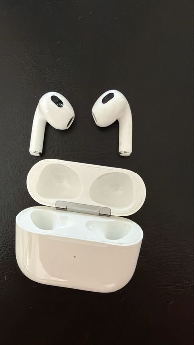 Casti airpods 3 cu husa cadou
