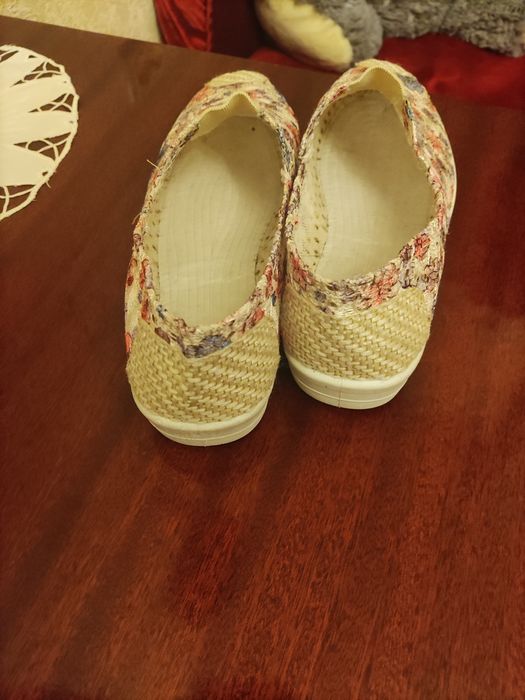 Женские балетки н