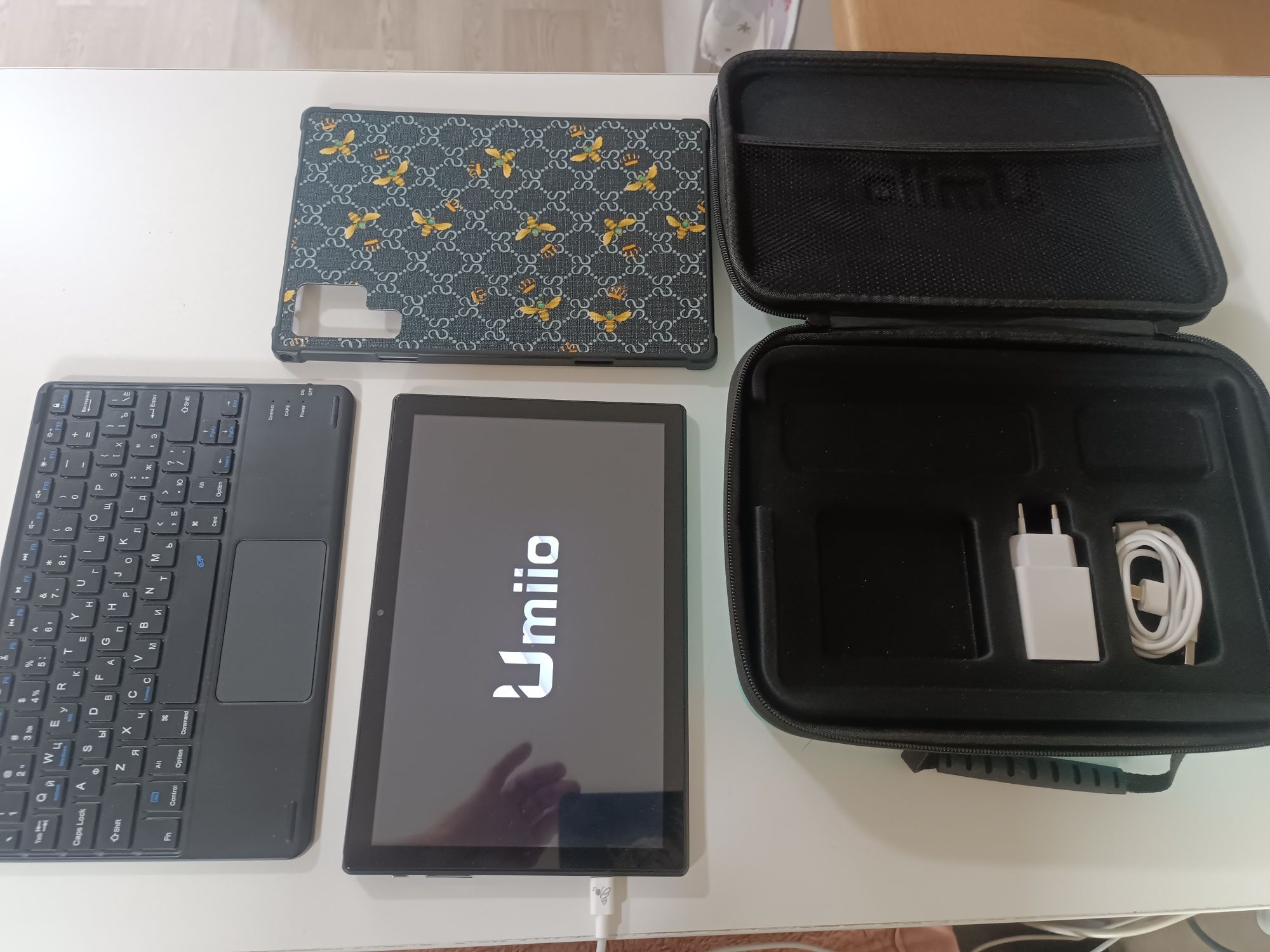 Umiio S24 Ultra Smart Table