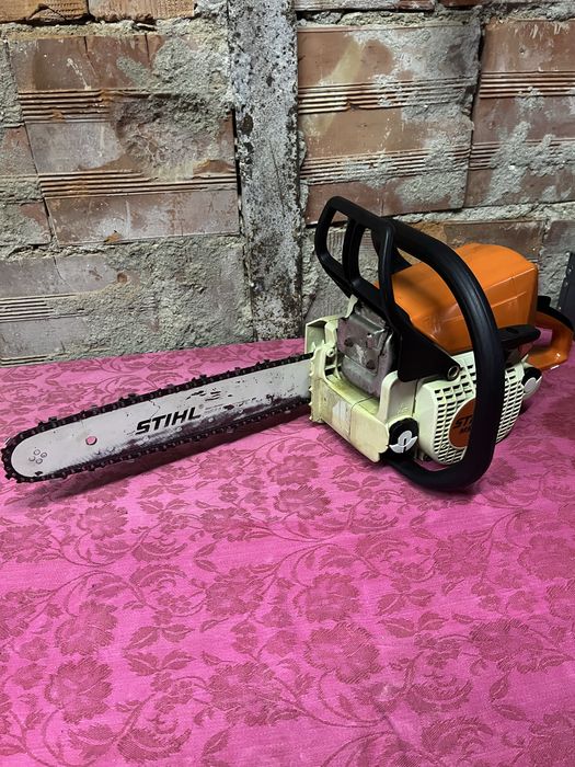 Stihl MS210 бензинова резачка