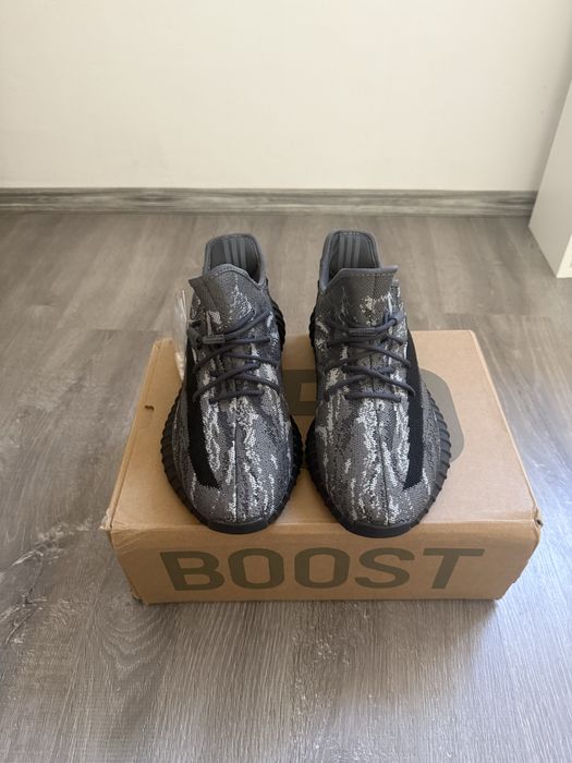 Adidas Yeezy Boost Dark Salt v2 40-43