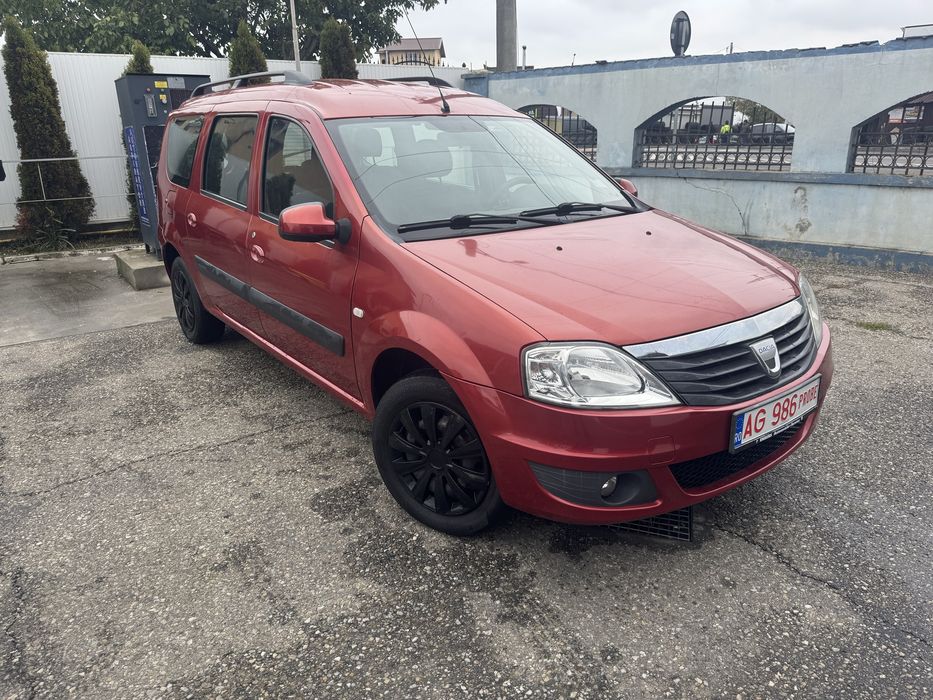 Dacia Logan MCV 2010 !