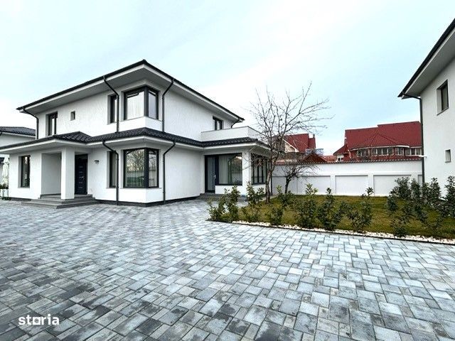 Vila moderna in Complex rezidential