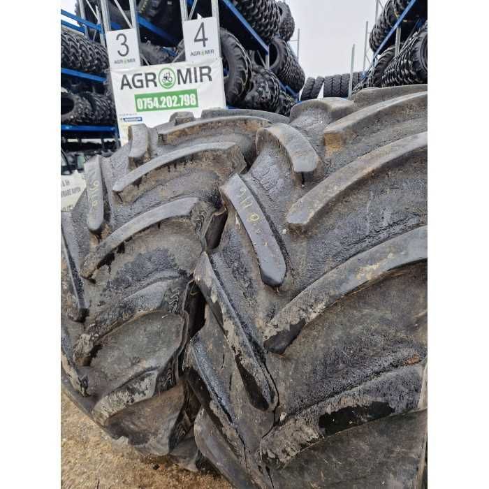 Anvelope BKT Agrimax 600/70R30 pentru JCB și Renault.