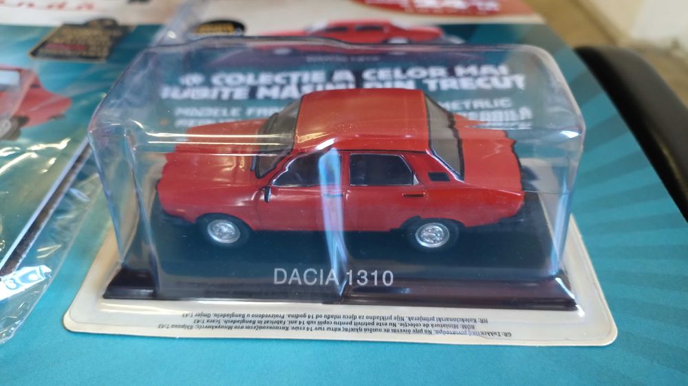 Macheta Dacia 1310 TLX rosie, scara 1:43 , noua