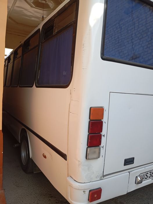 Isuzu avtobus  2016yil