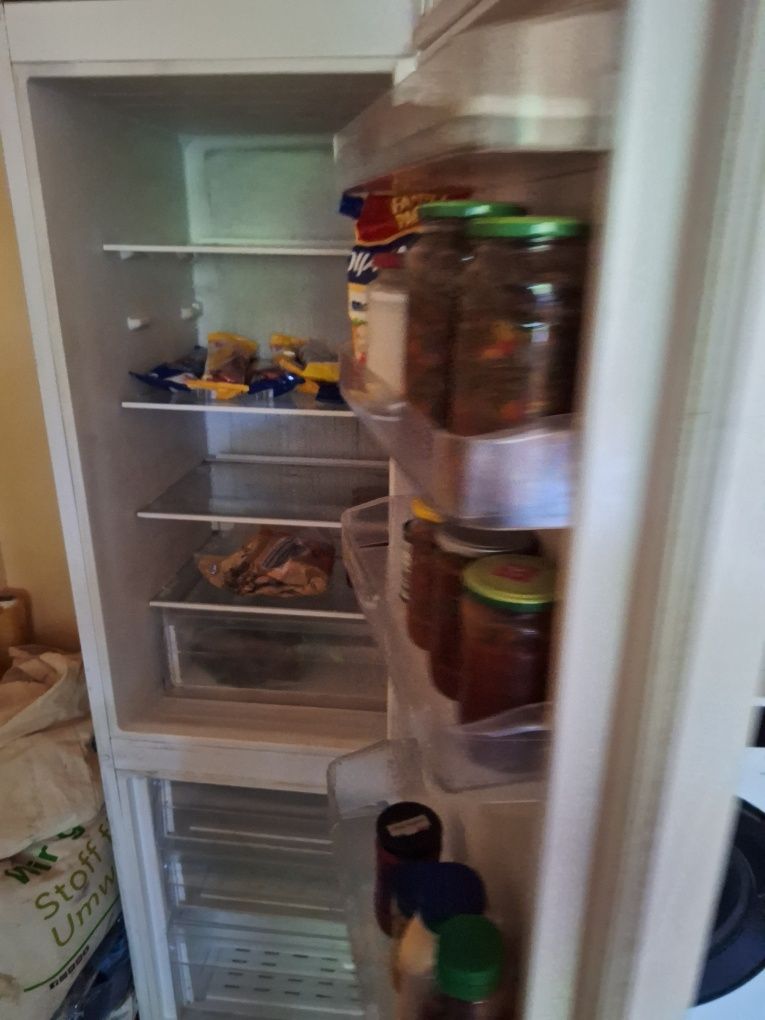 Combina frigorifică Heinner!