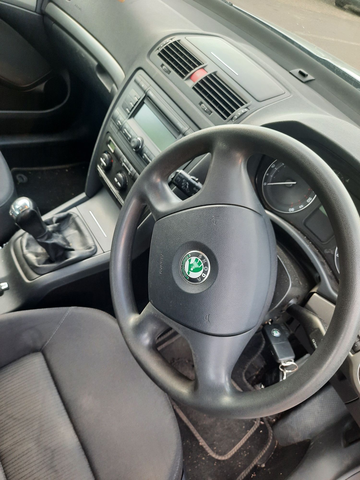 Dezmembrez Skoda Octavia 2 1.9 tdi BKC
