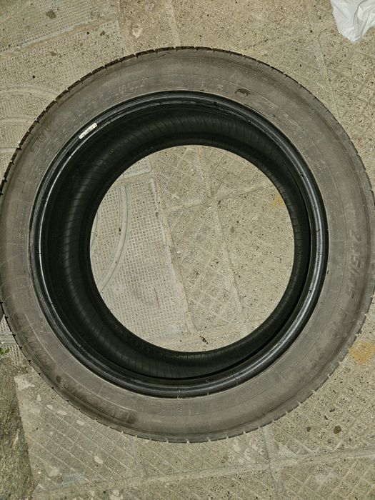 Летни гуми 245/45/19