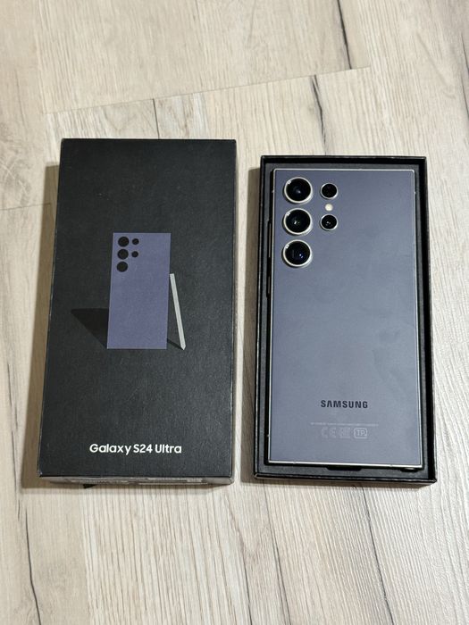 Samsung S24 Ultra 256 gb Ram 12 5G польный комплект