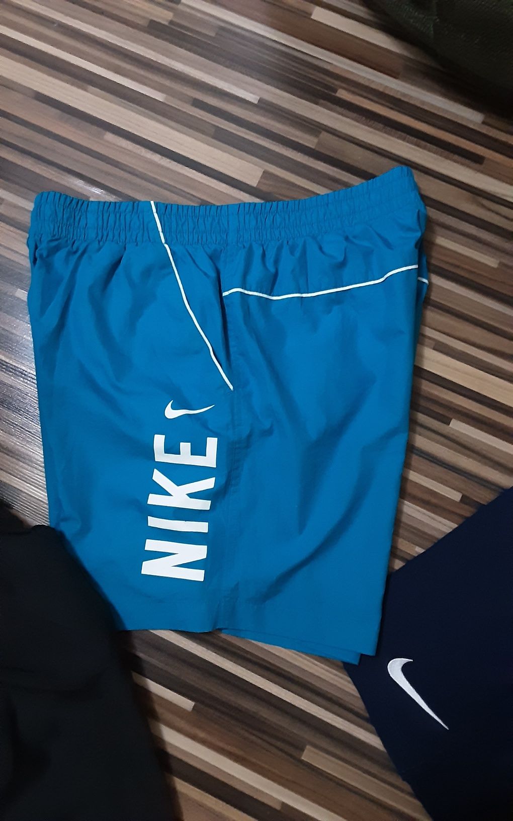 (M/L) NIKE оригинални къси панталони/ шорти