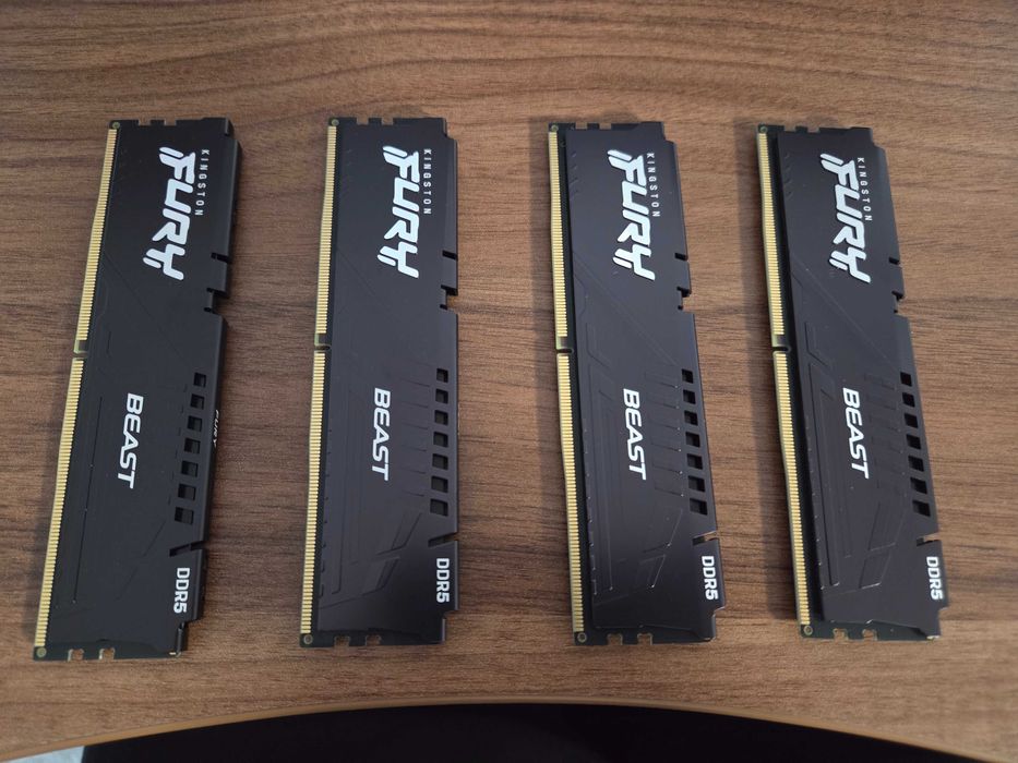 Памет Kingston 64 GB (4 x 16 GB) DDR5