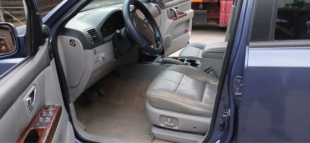 Kia Sorento 2.5 cu cutie automat