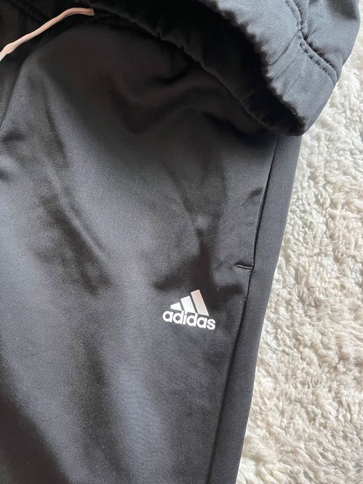 Спортен екип Адидас, 13-14 години/164 см