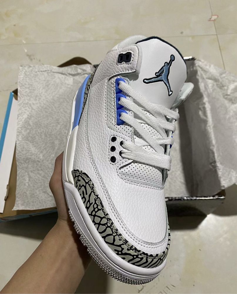 Air Jordan 3 Retro UNC (2020)