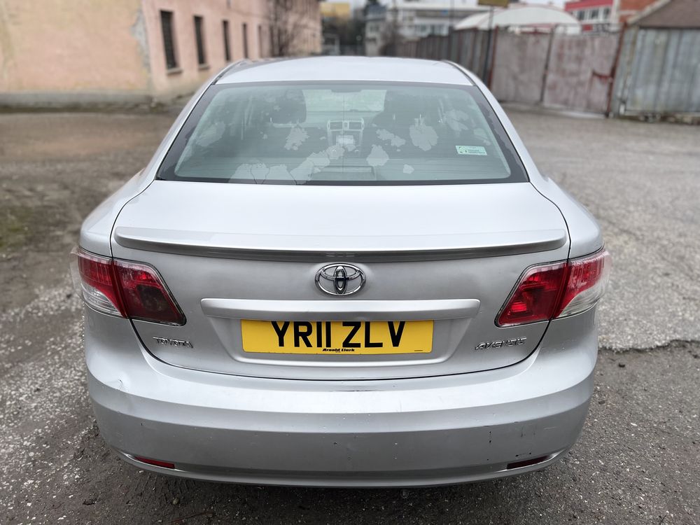 На Части Тойота Авенсис Т27 2.0D4D 126кс. 2010 с DPF