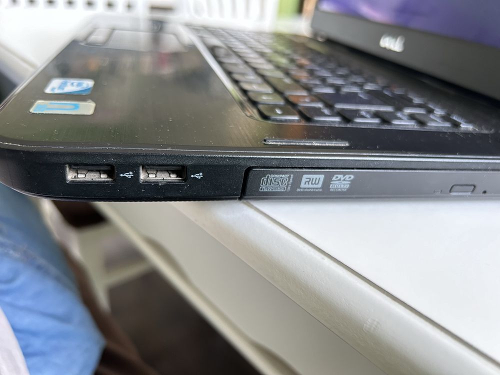 Dell Inspiron N5040