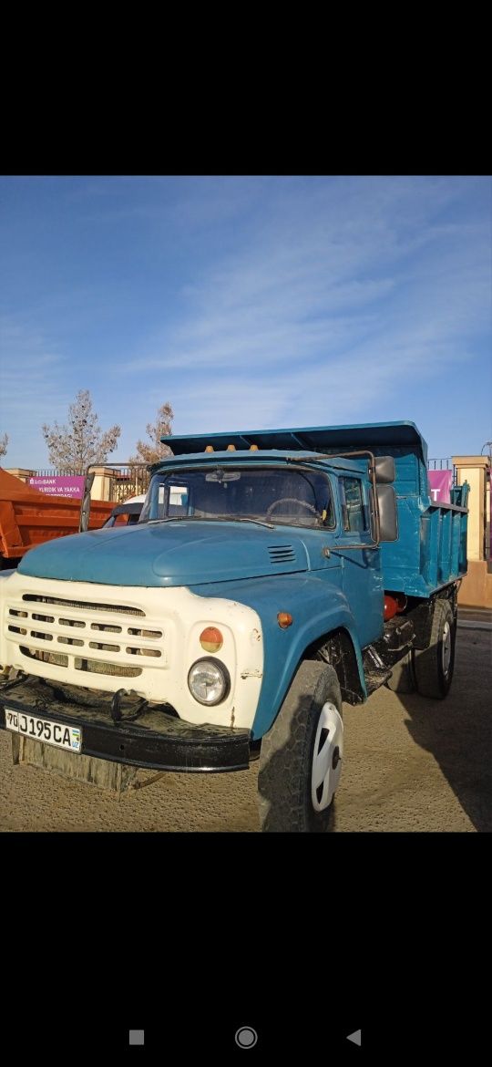 Samosval Zil 131